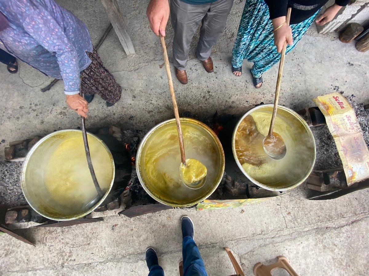 Düzce'de üretilen şeker kamışı pekmezi şifa kaynağı