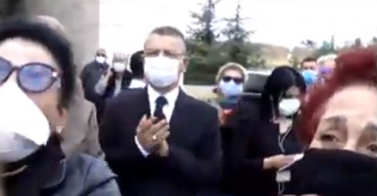 Bekir Coşkun'un cenazesi, alkışlarla uğurlandı