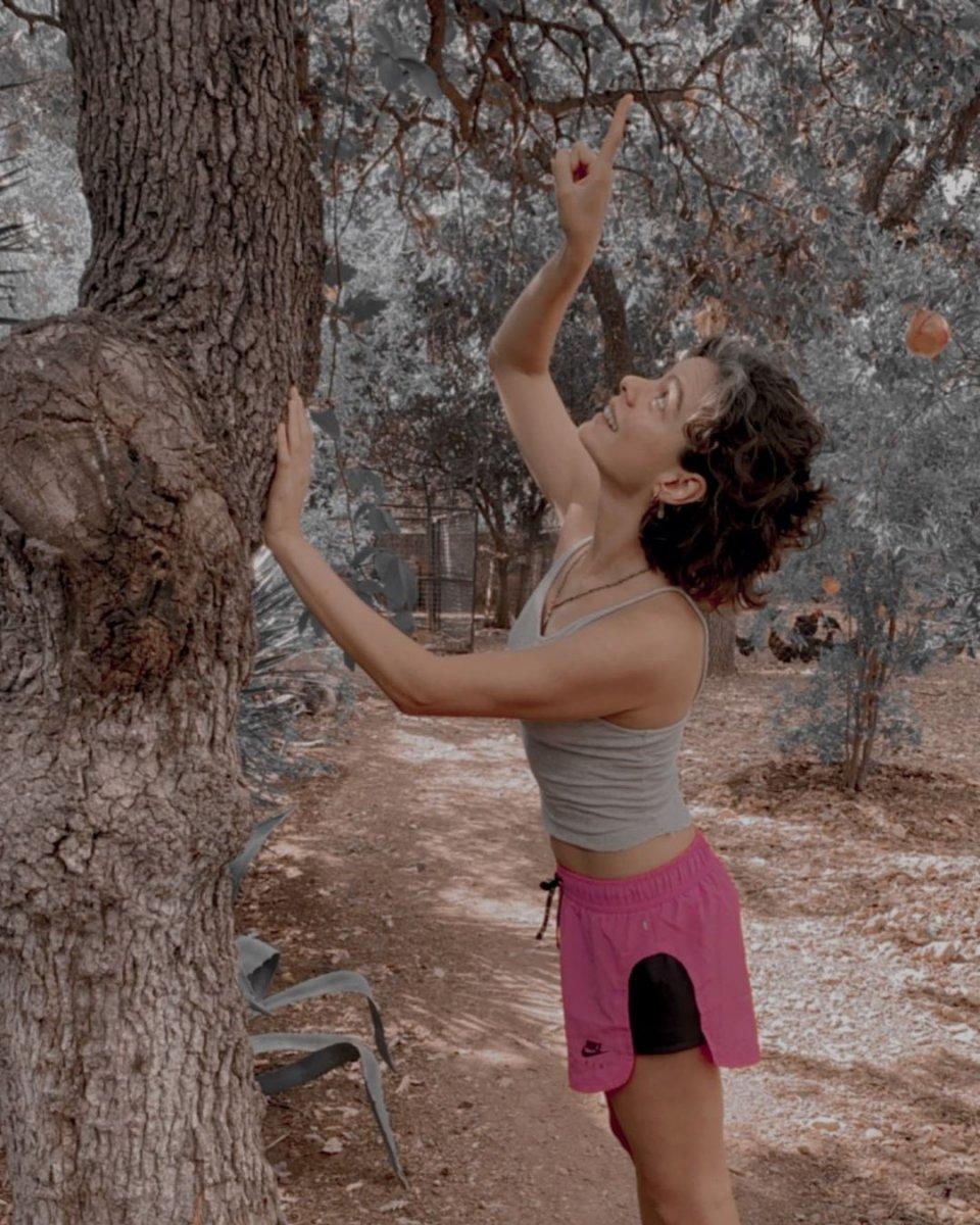 Özge Özpirinçci sivilceli halini paylaştı