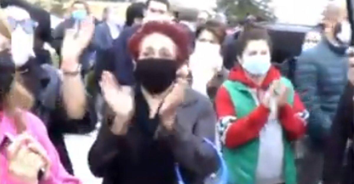 Bekir Coşkun'un cenazesi, alkışlarla uğurlandı