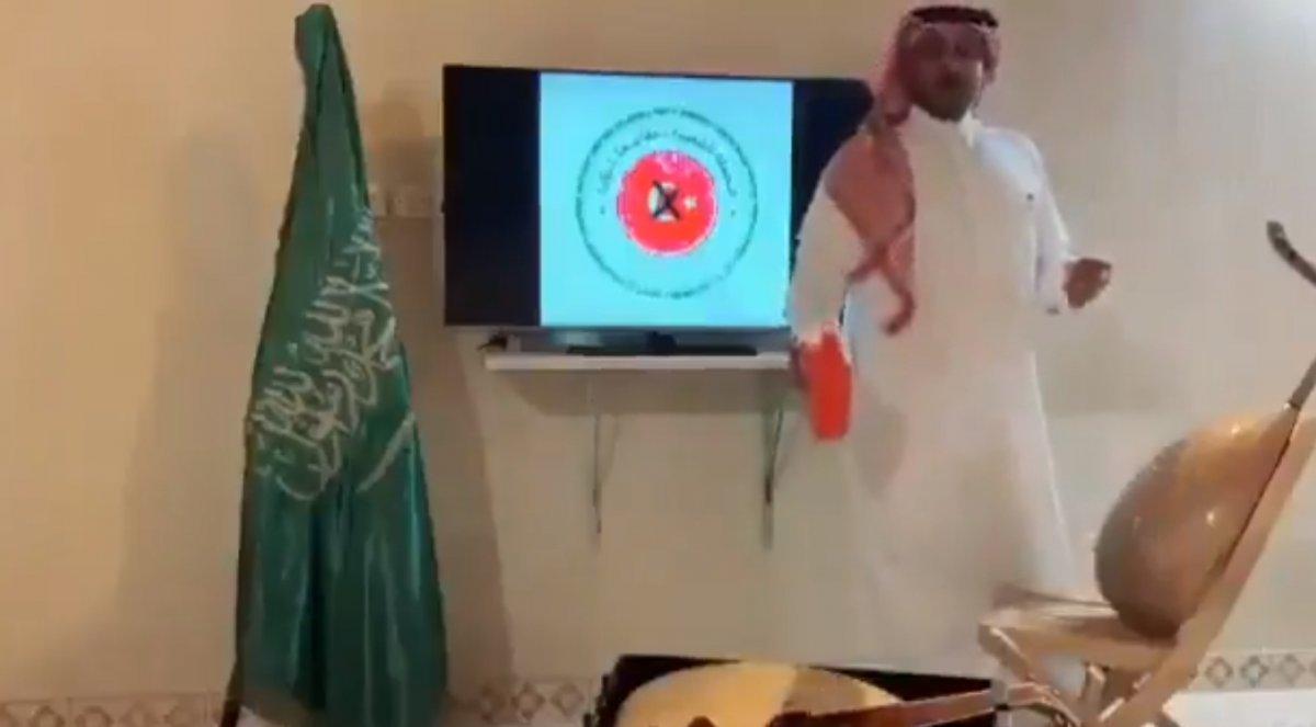 Suudi Arabistan'da Türk yapımı ürünler boykot amaçlı yakılıyor