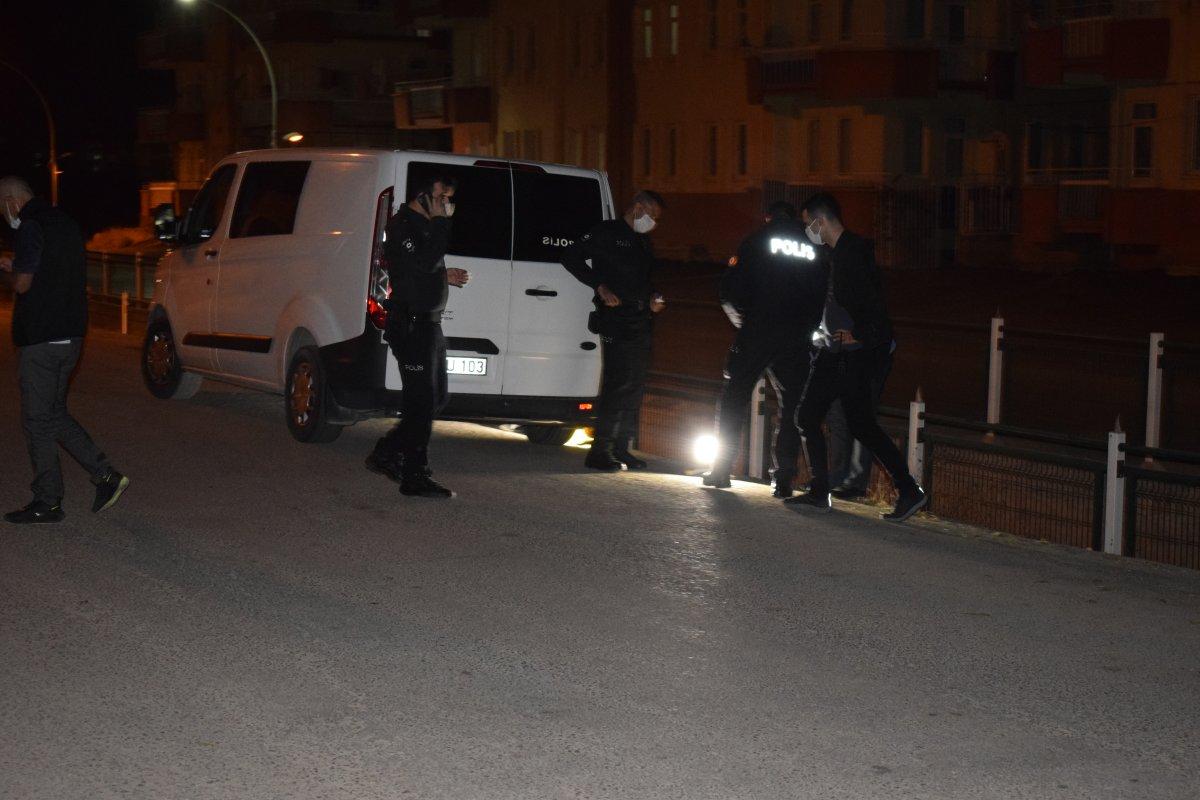 Malatya'da bıçaklı kavga çıktı