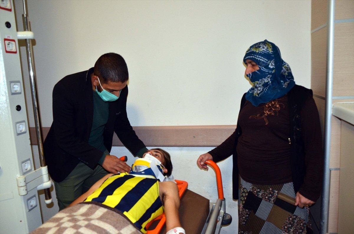 Muş'ta milli atlet İbrahim Karateker'e otomobil çarptı