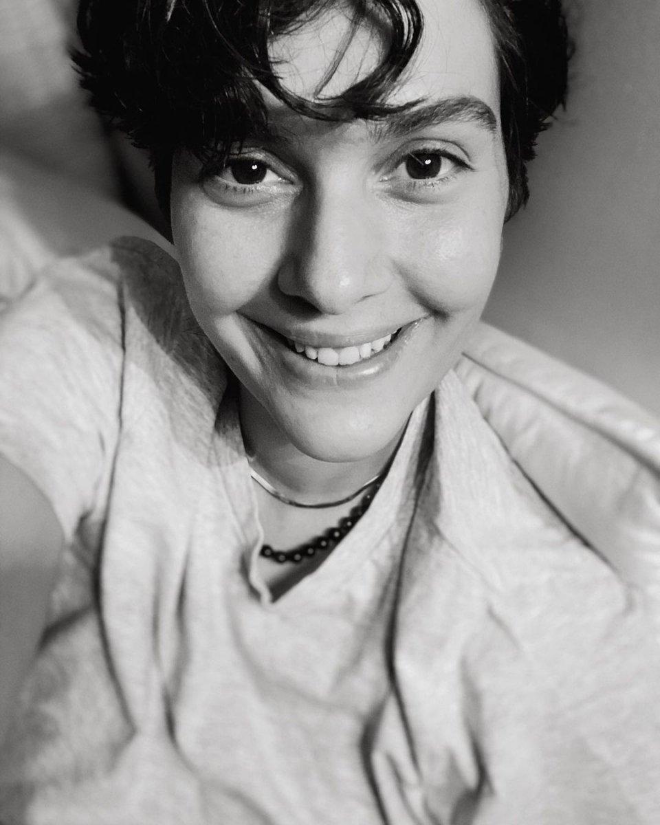 Bergüzar Korel'den teşekkür