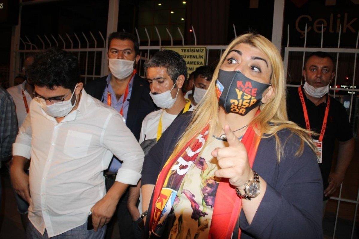 Berna Gözbaşı: Kızımın yaşadığı travmayı anlatamam