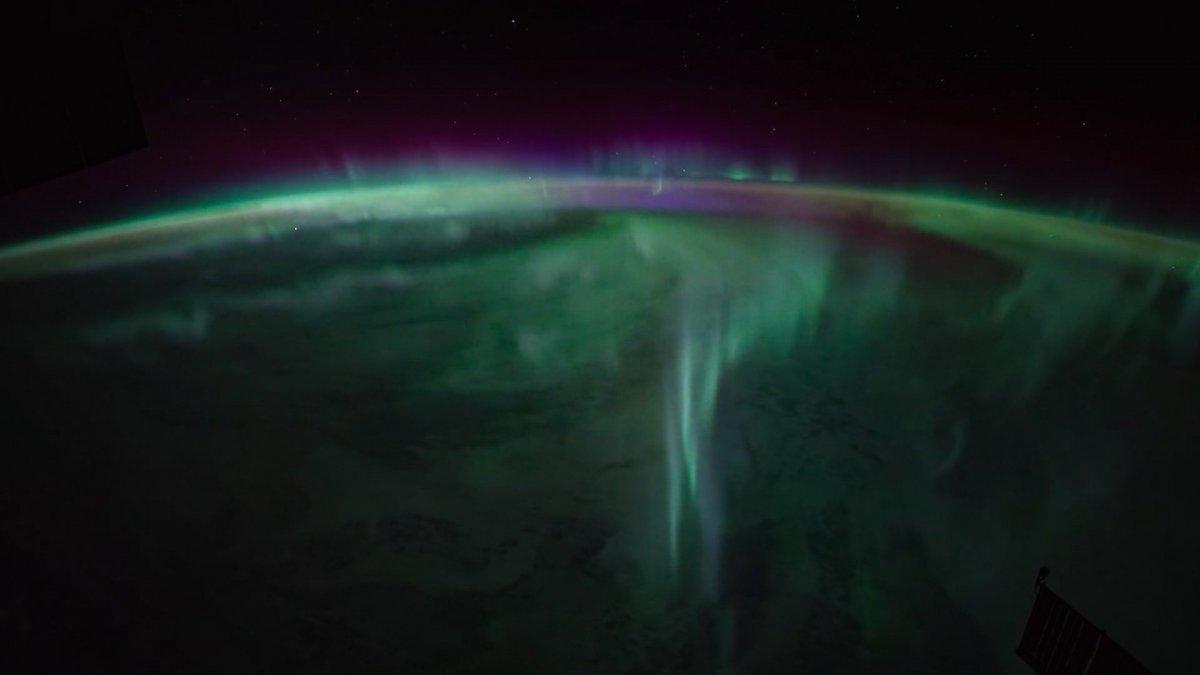 Kutup ışıkları uzay