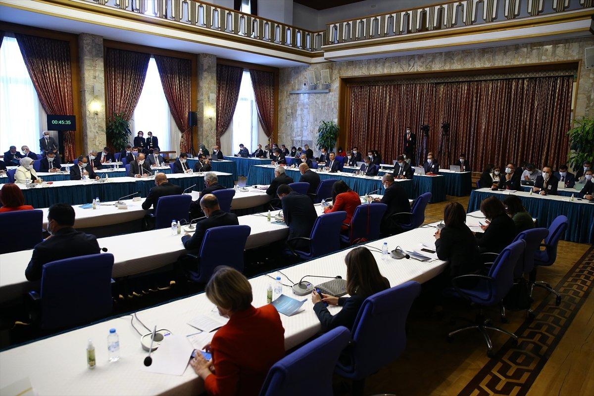 Fuat Oktay: 2021 bütçesi hız ve dinamizmden besleniyor