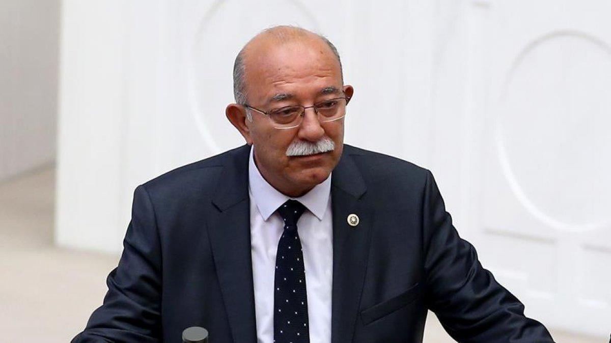 Ümit Özdağ: İyi Parti'de devam ediyorum