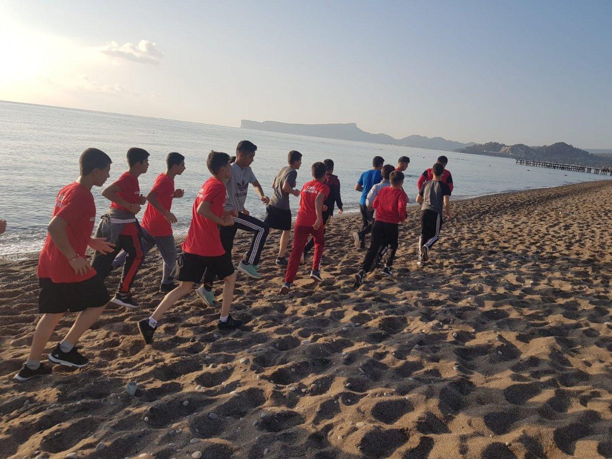 Güneydoğu'da güreşin gelişmesi için 300 sporcuyla gelişim kampı