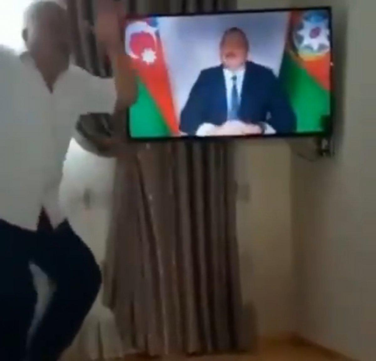 Azerbaycanlılar, Ermeni işgalinden kurtulan topraklarını sevinçle karşıladı