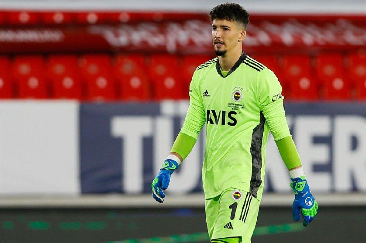 Altay Bayındır: Tüm mücadelem Fenerbahçe için