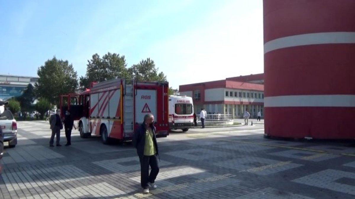 Düzce Valiliği'nde biber gazı patladı, personel tahliye edildi