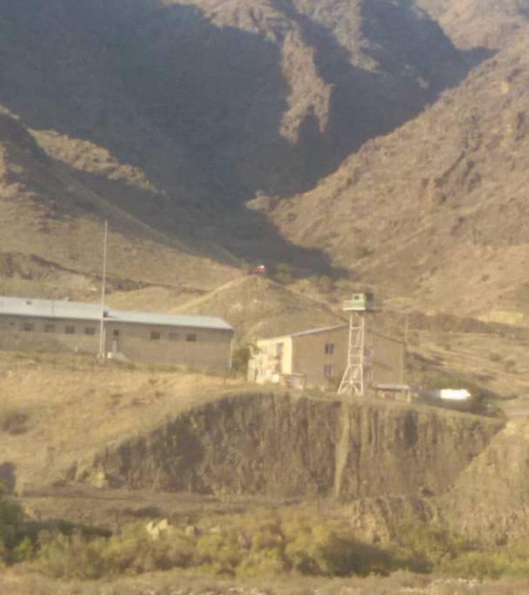 Ermenistan, sınır bölgesine Rus bayrakları dikti