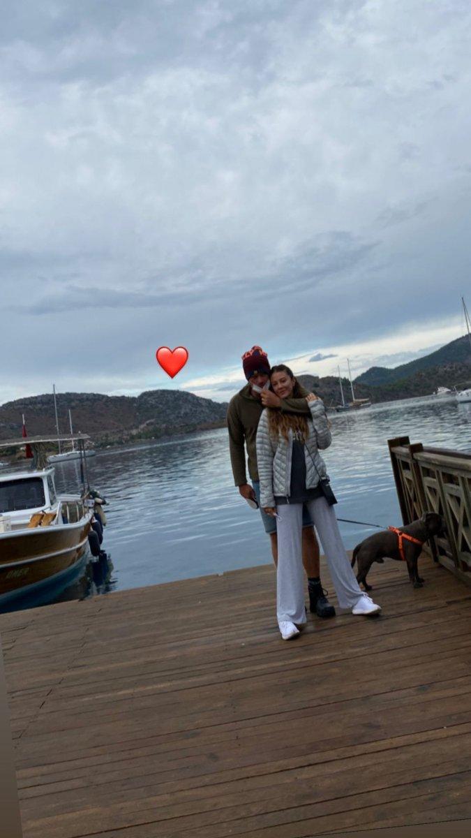 Kıvanç ve Başak Tatlıtuğ'un romantik tatili