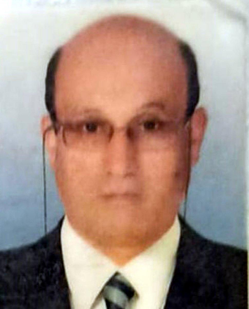 Antalya'da denizde çırpınan kızını kurtardı, kendisi boğuldu