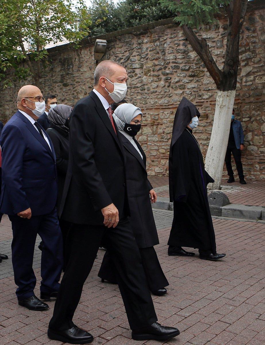 AK Parti İstanbul Milletvekili Markar Esayan için Ermeni Patrikanesi'nde cenaze töreni düzenlendi