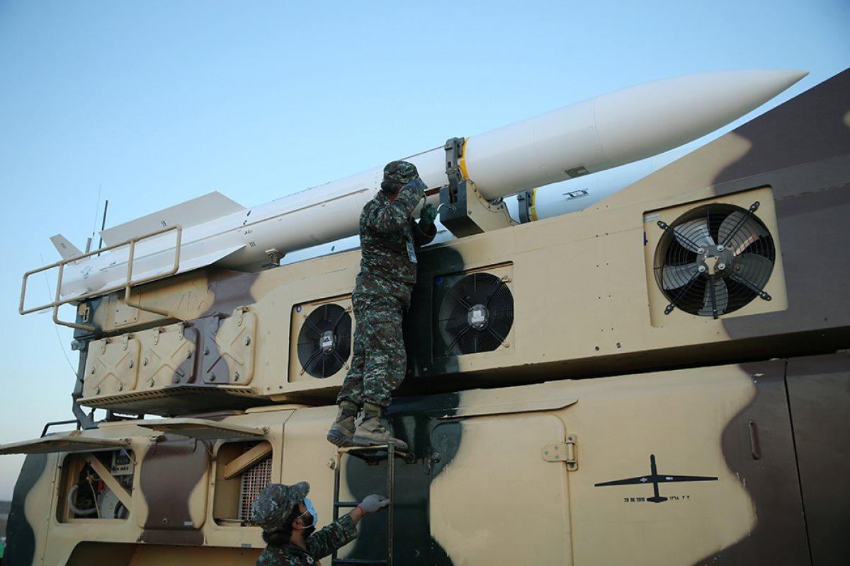 İran, geniş çaplı hava savunma tatbikatı başlattı