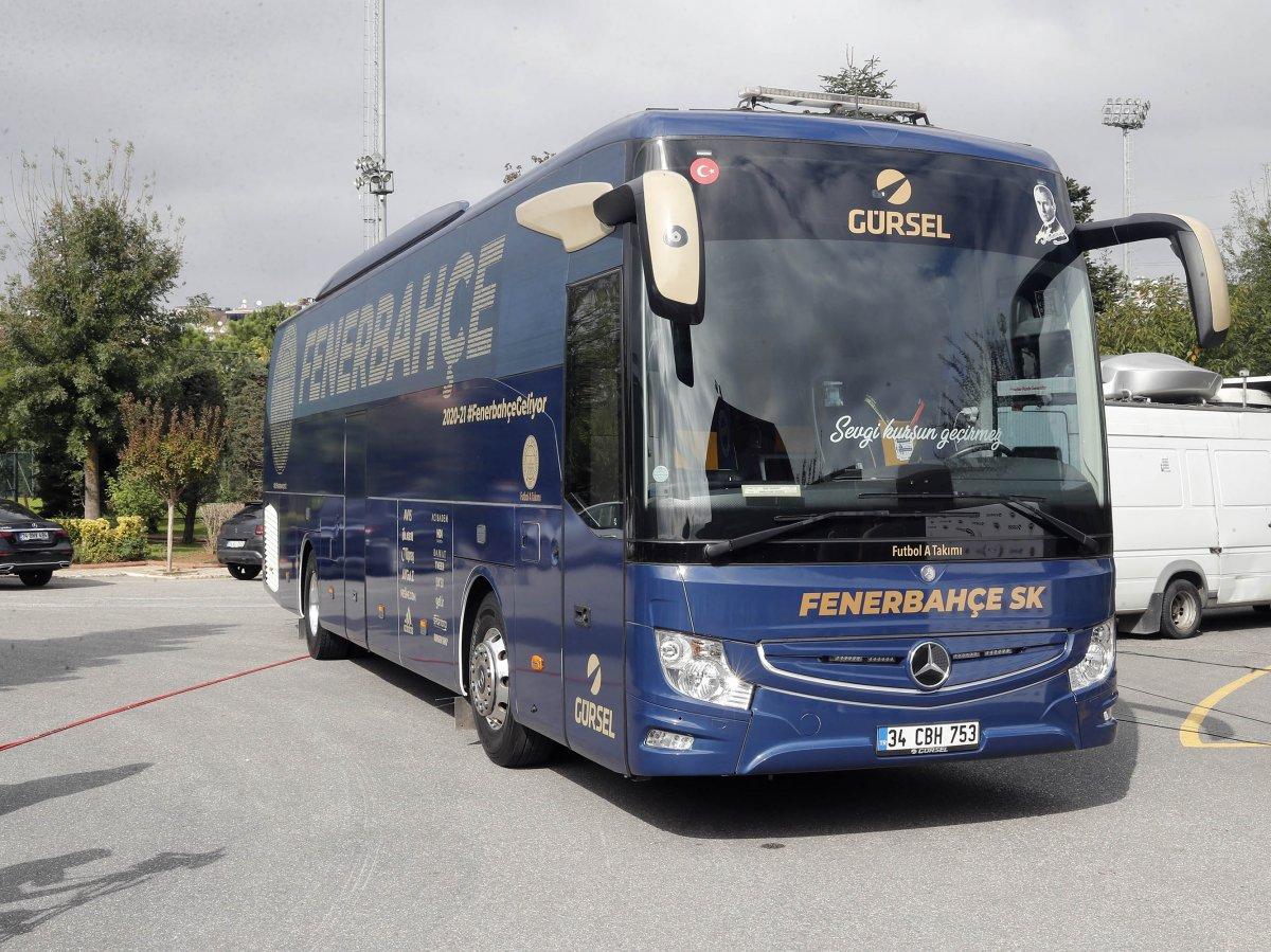 Fenerbahçe'nin yeni otobüsündeki 'kurşun' detayı