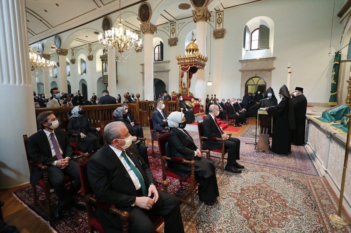 Türkiye Ermenileri 85. Patriği Sahak Maşalyan'dan Karabağ mesajı