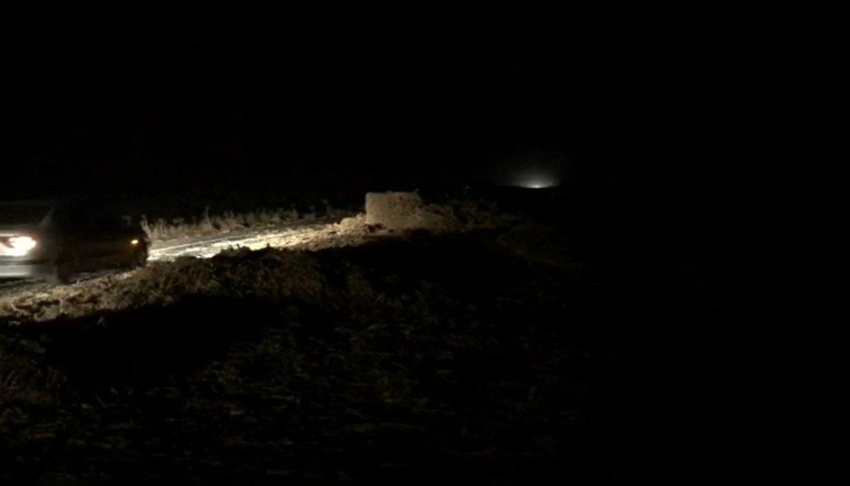 Şanlıurfa’da yola düşen saman balyaları faciaya neden oluyordu