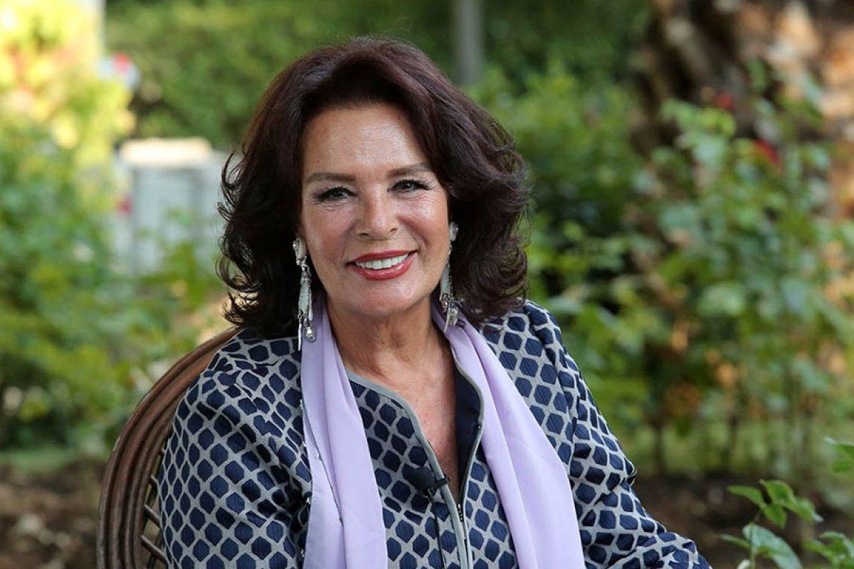 Hülya Koçyiğit: Ben Türkiye'yi dünyanın vicdanı olarak görüyorum