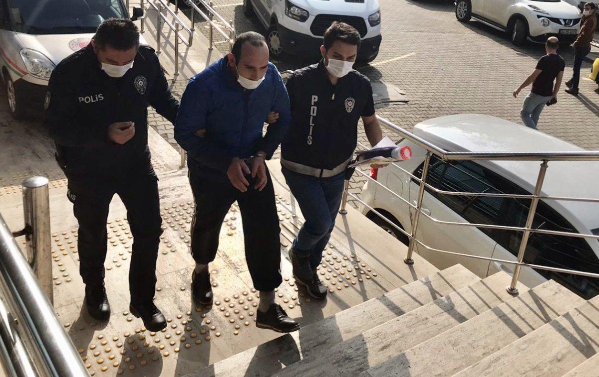 Zonguldak'ta taksiyi vermeyen babasını bıçaklayarak öldürdü