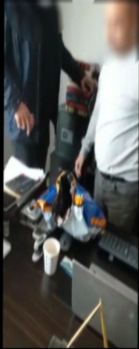 İstanbul'da rüşvet isteyen vergi müfettişi ve mali müşavir suçüstü yakalandı