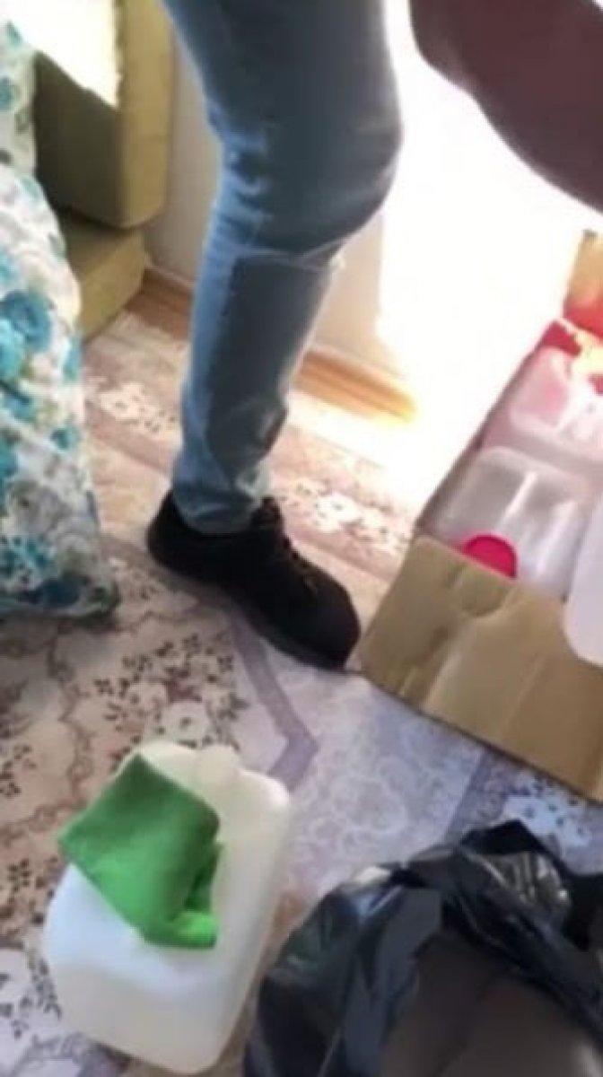 Aydın'da villayı, sahte içki imalathanesine çevirdiler