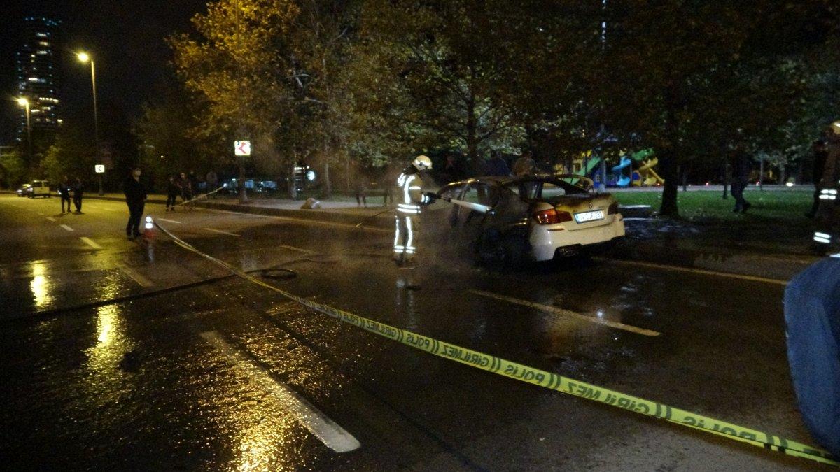 Kartal’da lüks otomobil cayır cayır yandı