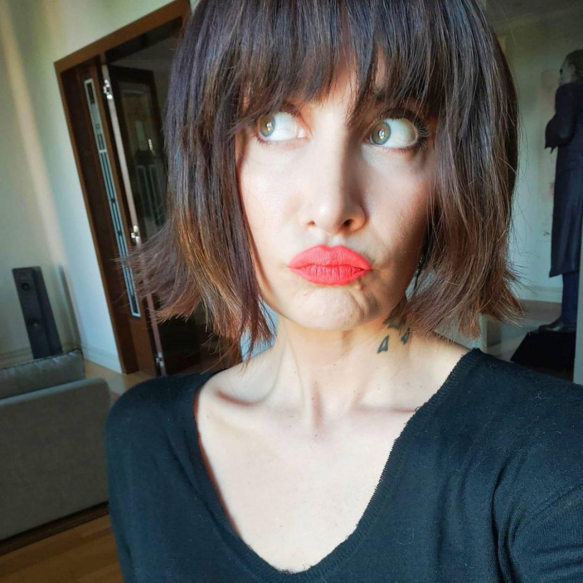 Sıla, Hazer Amani'den boşanıyor