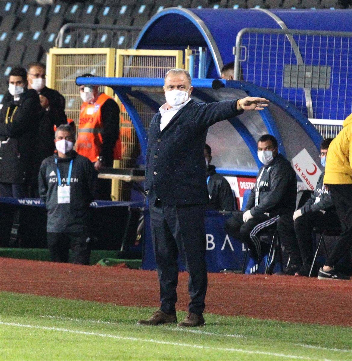 Fatih Terim: Falcao'nun atıldığı ilk ülke Türkiye olsun dediler