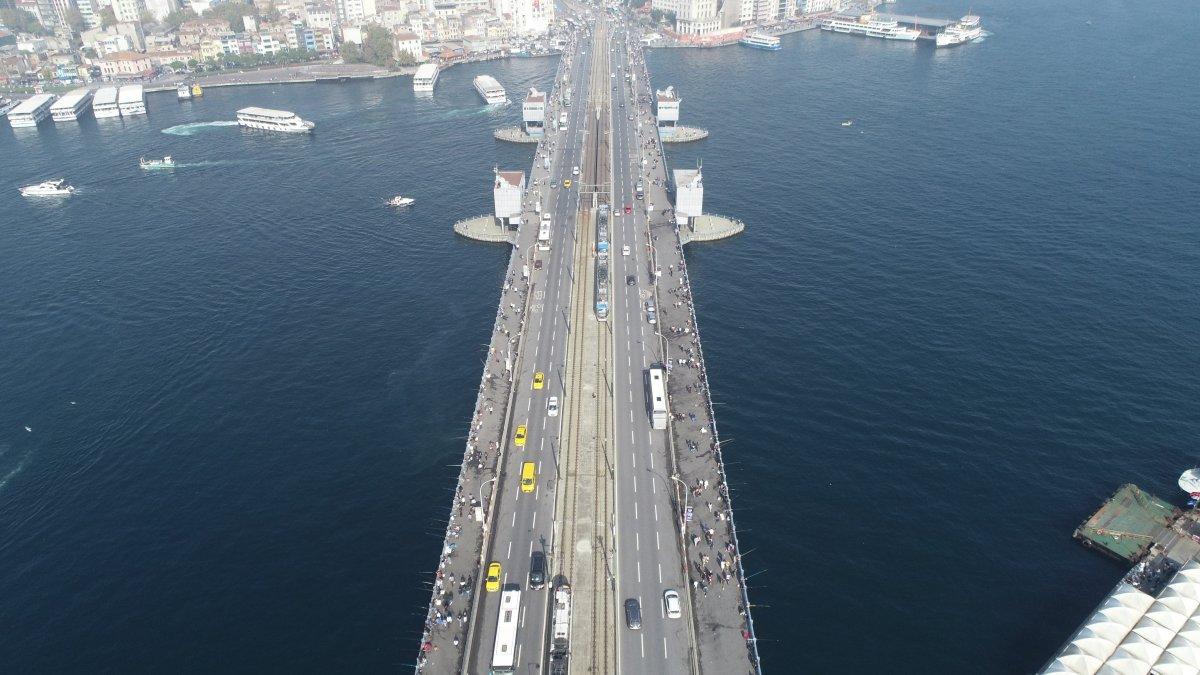 Güneşi gören İstanbullular sokağa döküldü