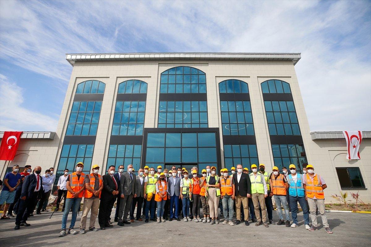 Fuat Oktay, KKTC Acil Durum Hastanesi'ni inceledi