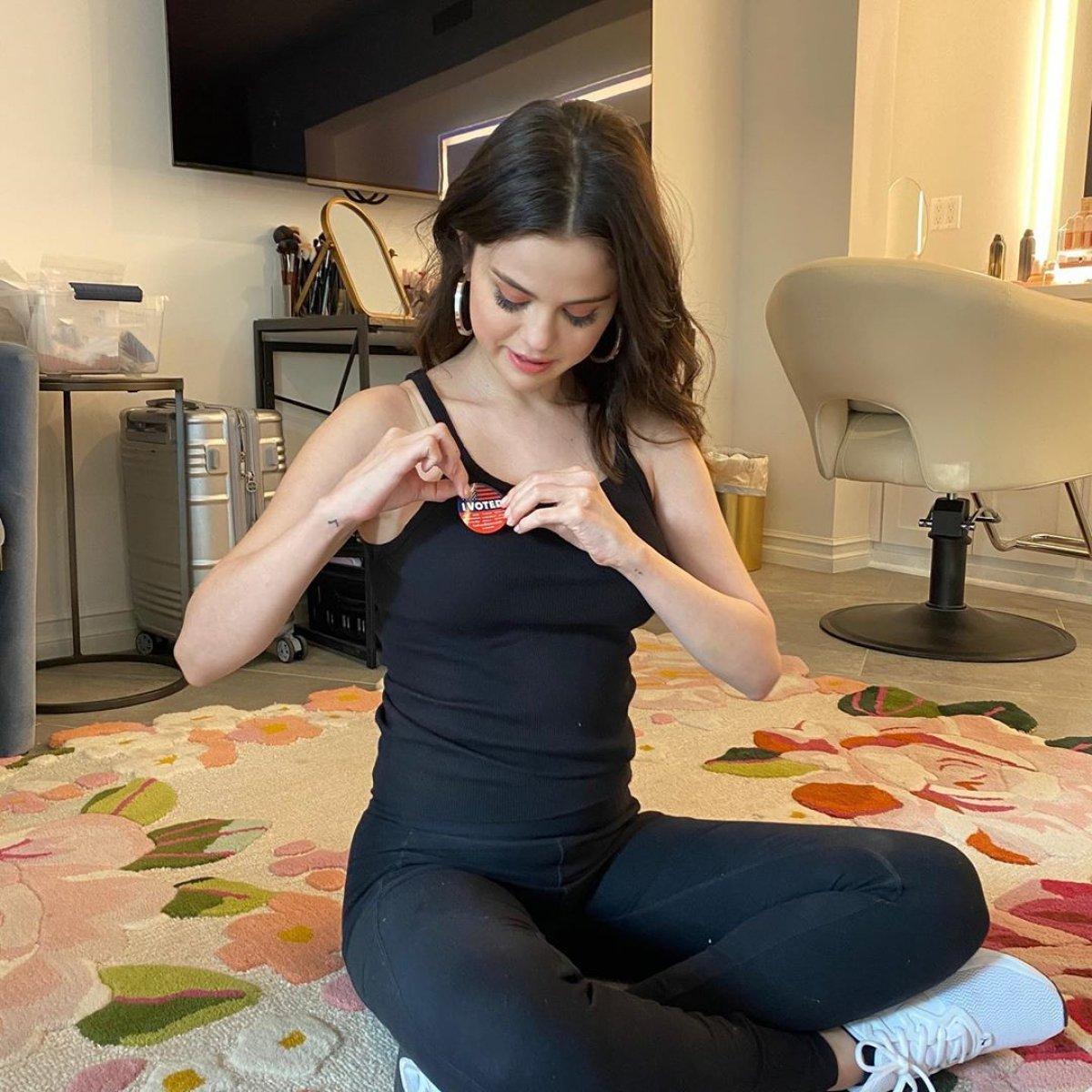 Selena Gomez, oy çağrısı yaptı