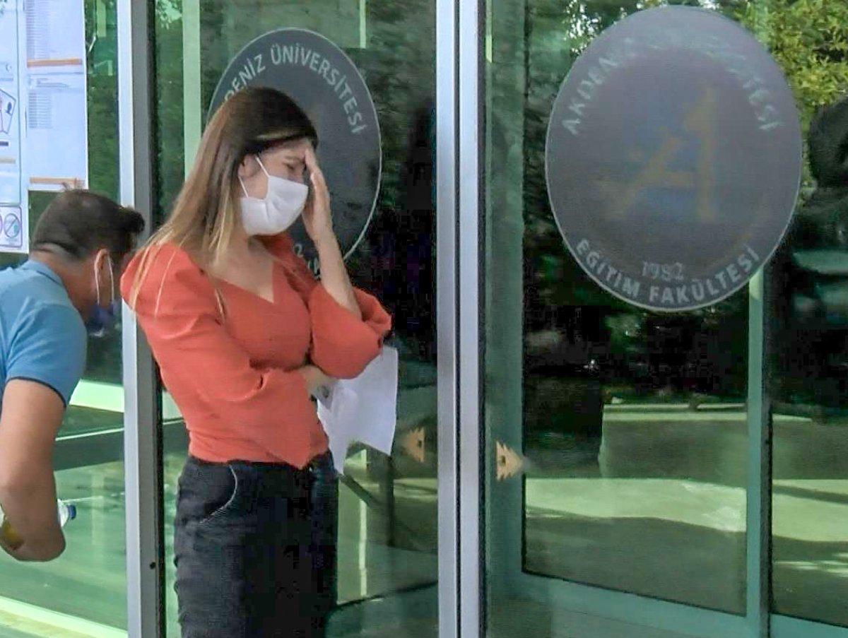 Birkaç dakikayla KPSS'ye giremeyenler