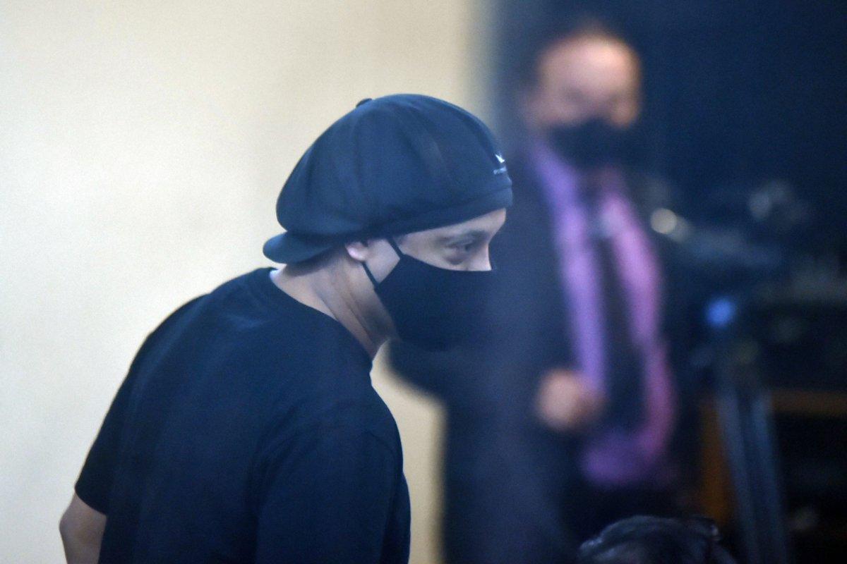 Ronaldinho koronavirüse yakalandı