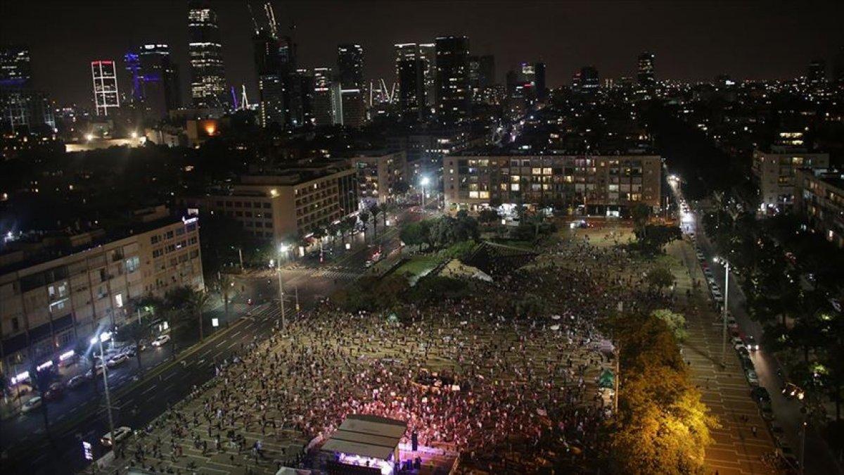 Binyamin Netanyahu’ya yolsuzluk protestosu devam ediyor