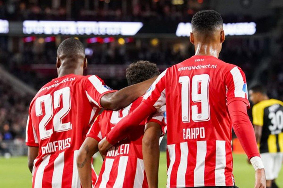 PSV'nin 6 futbolcusunun koronavirüs testi pozitif