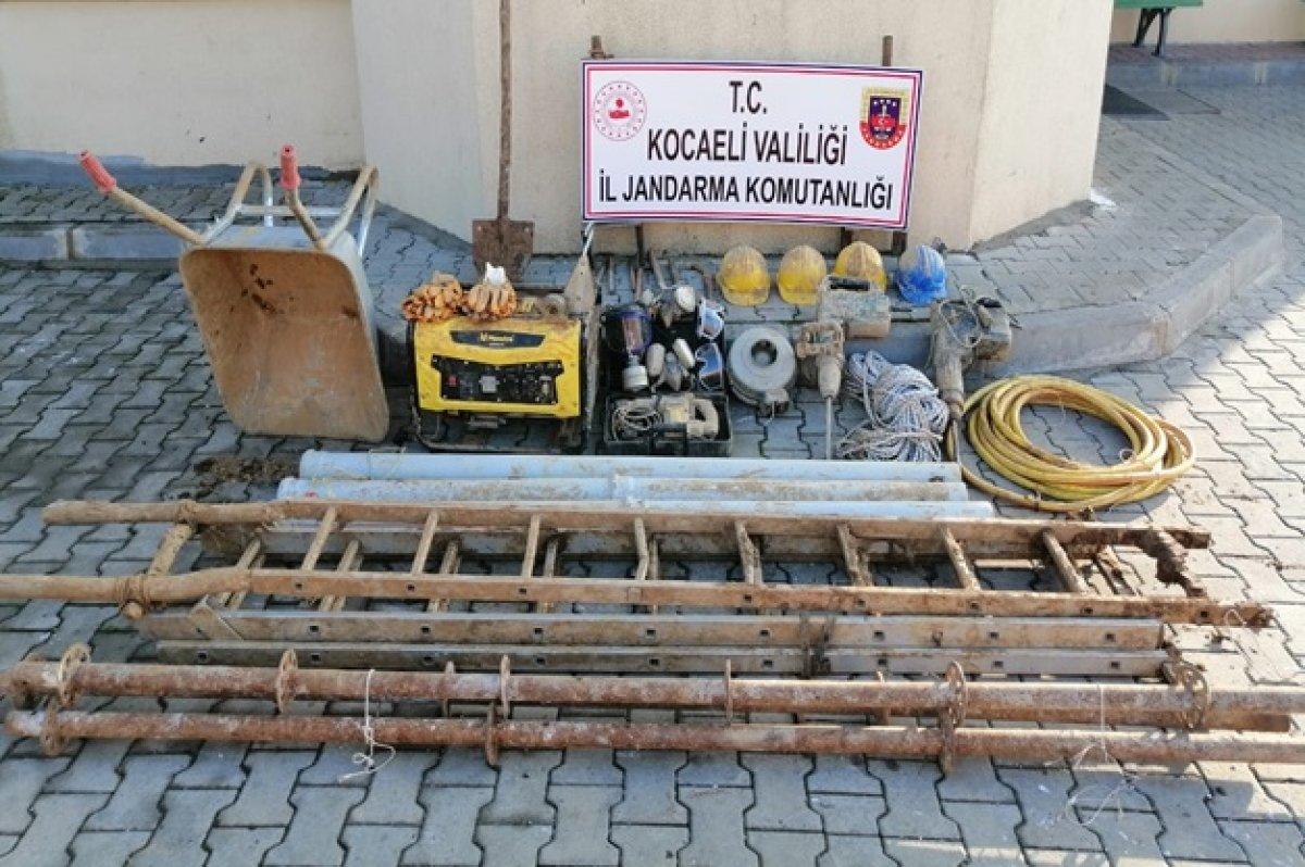 Kocaeli'de kaçak kazı yapanlar kuyuda yakalandı