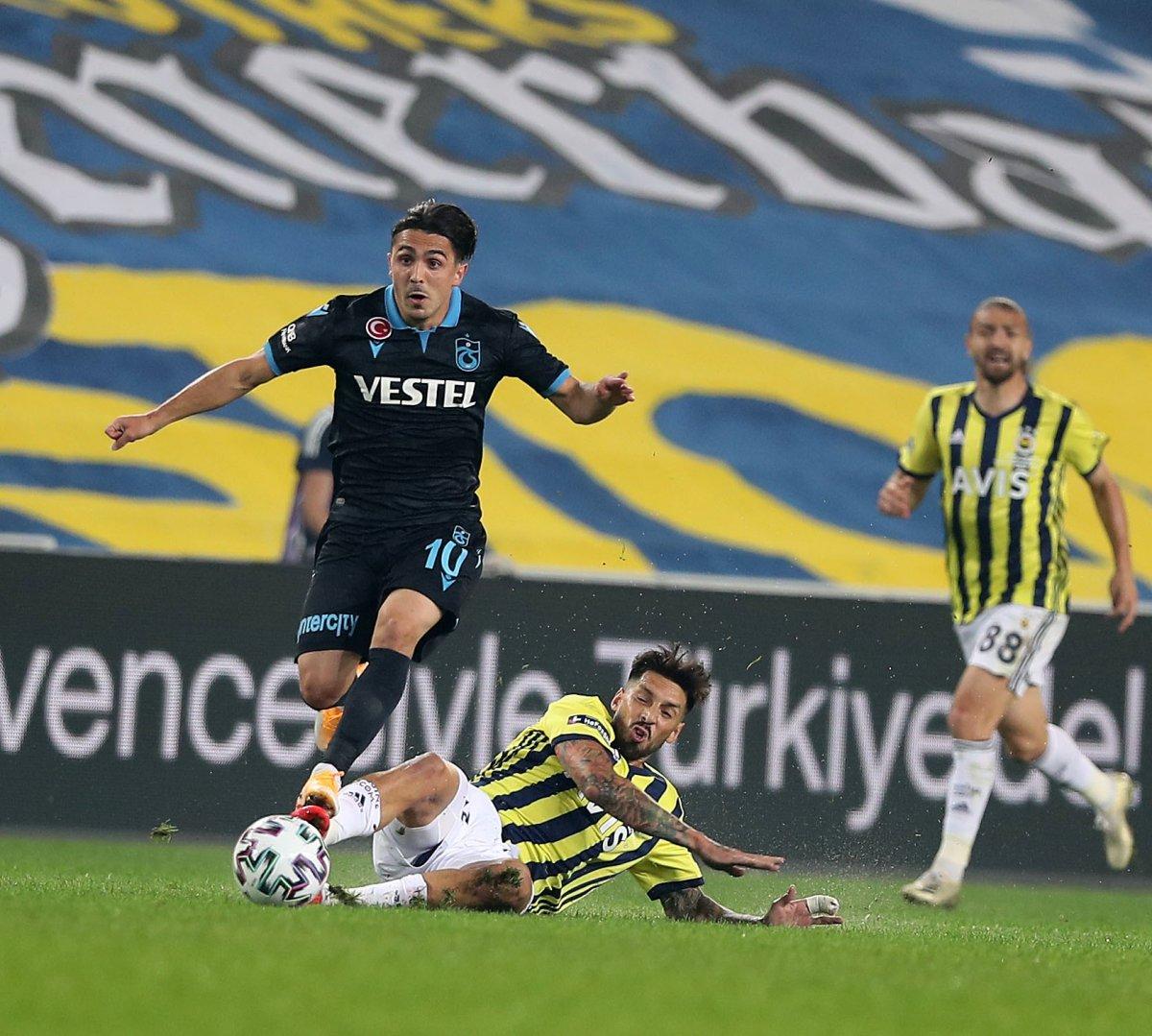 Lyon'un gözlemcisi Fenerbahçe-Trabzonspor maçını izledi