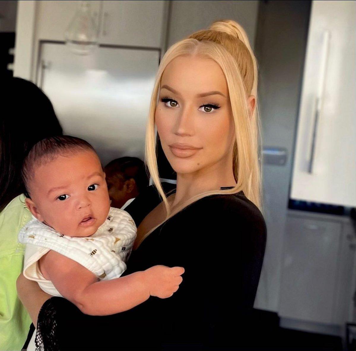 Iggy Azalea, oğluyla ilk kez paylaşım yaptı