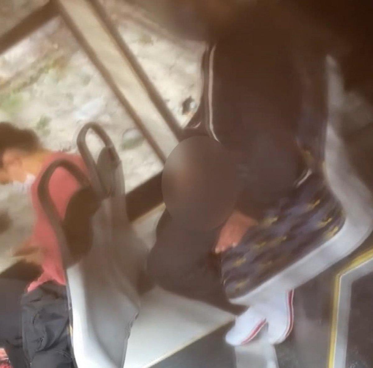 İETT otobüsünde mastürbasyon yapan sapık