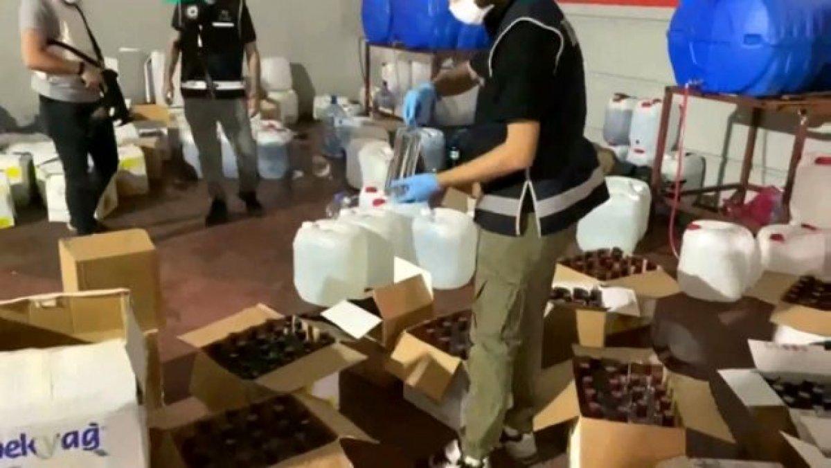 İzmir'de sahte içkiden ölenlerin sayısı 36'ya yükseldi.