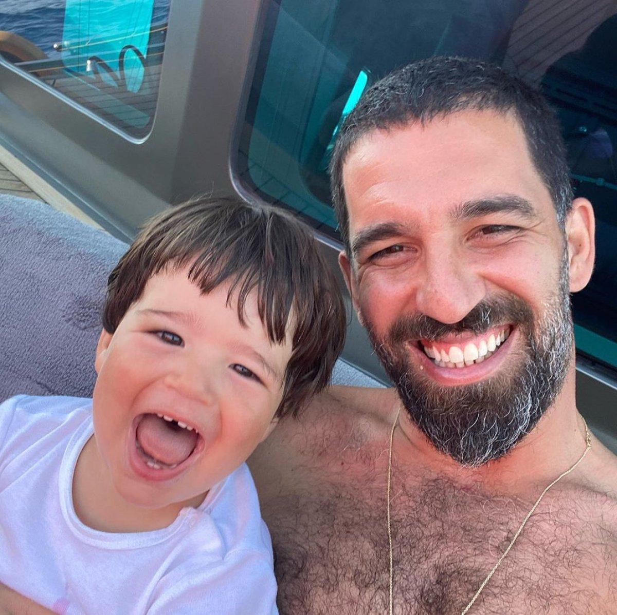 Arda Turan, oğlunun doğum gününü kutladı