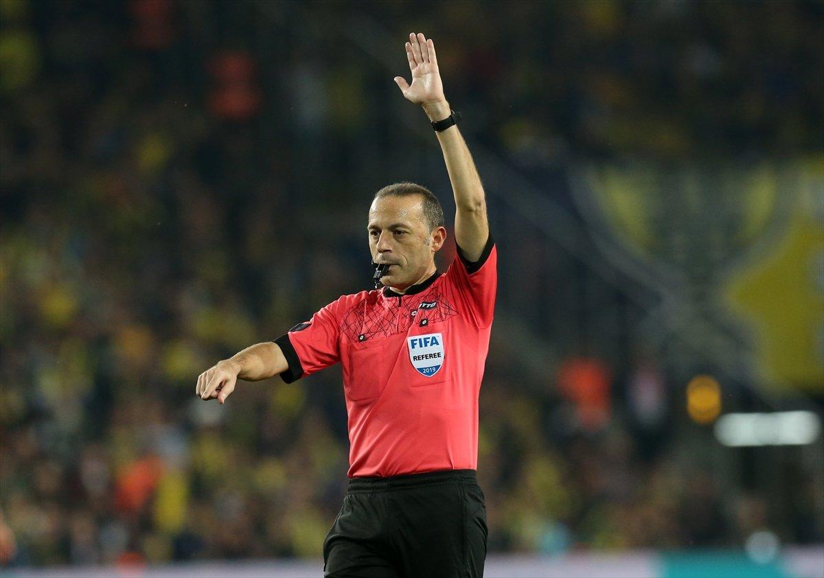 Cüneyt Çakır ile Ali Palabıyık'a Şampiyonlar Ligi'nde görev