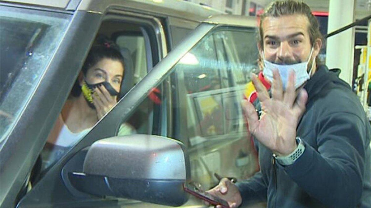 Deniz Akkaya ve Hakan Hatipoğlu benzincide görüntülendi