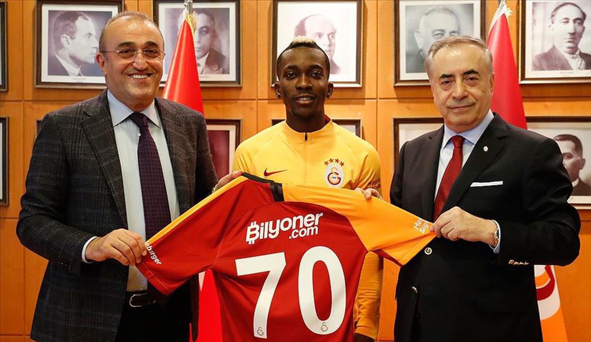 Monaco, Onyekuru'yu kiralık gönderecek