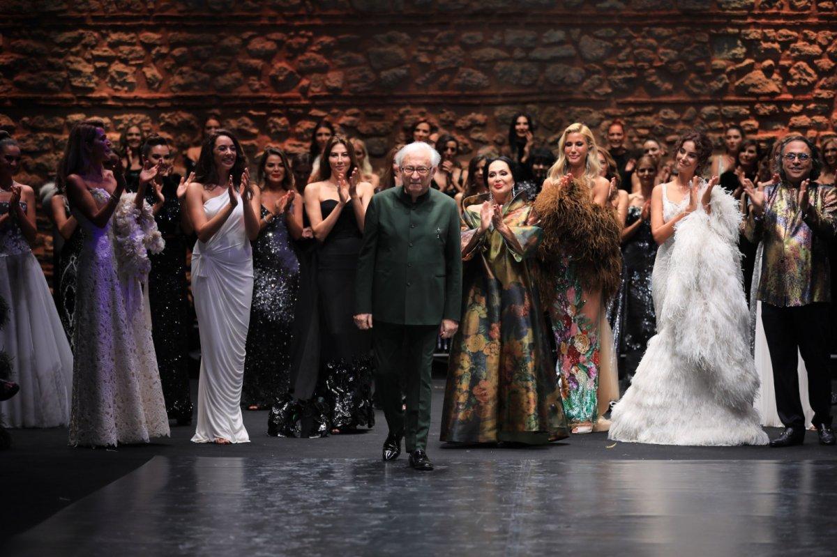 Yıldırım Mayruk ve Barbaros Şansal şirketlerini kapattı