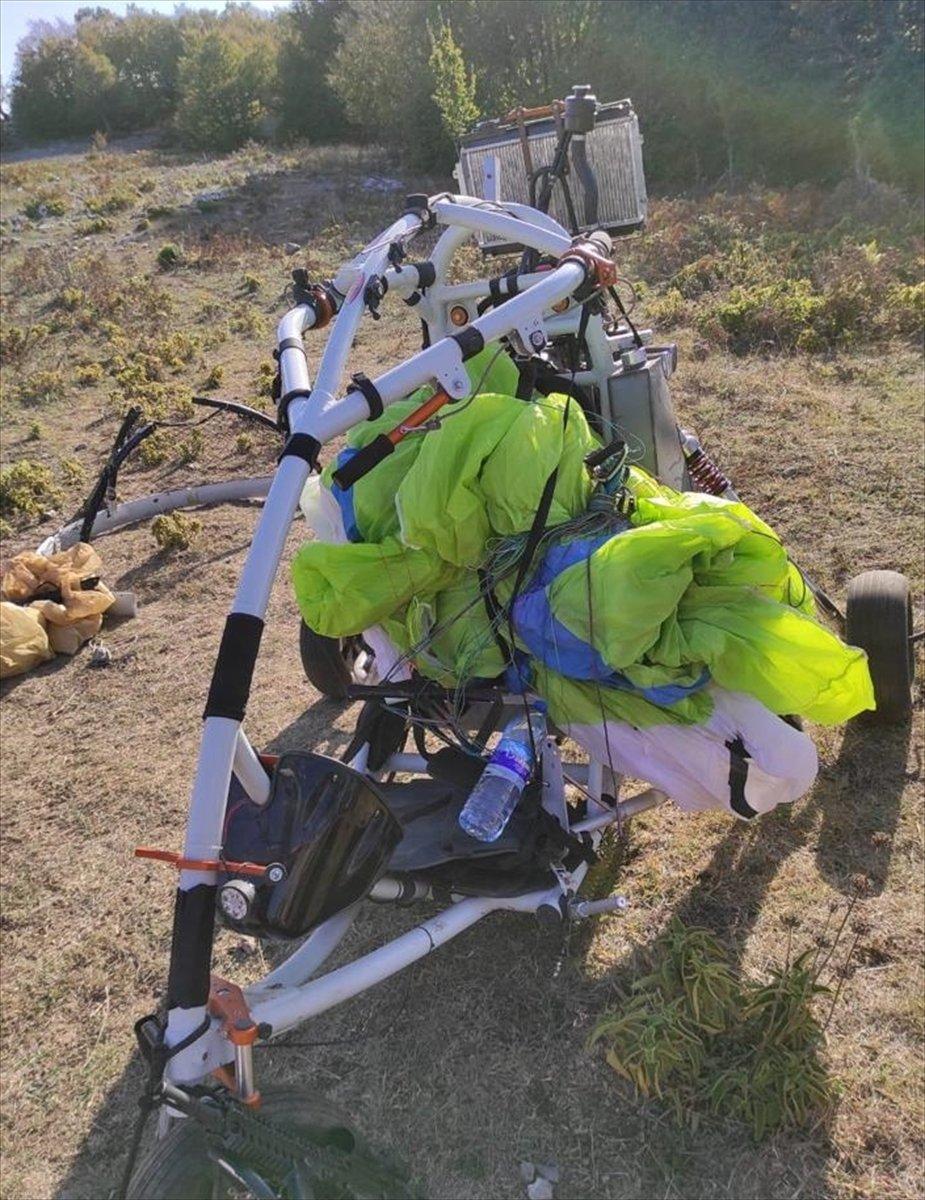 Amanoslar'da terör örgütü PKK'ya ait paramotor ele geçirildi