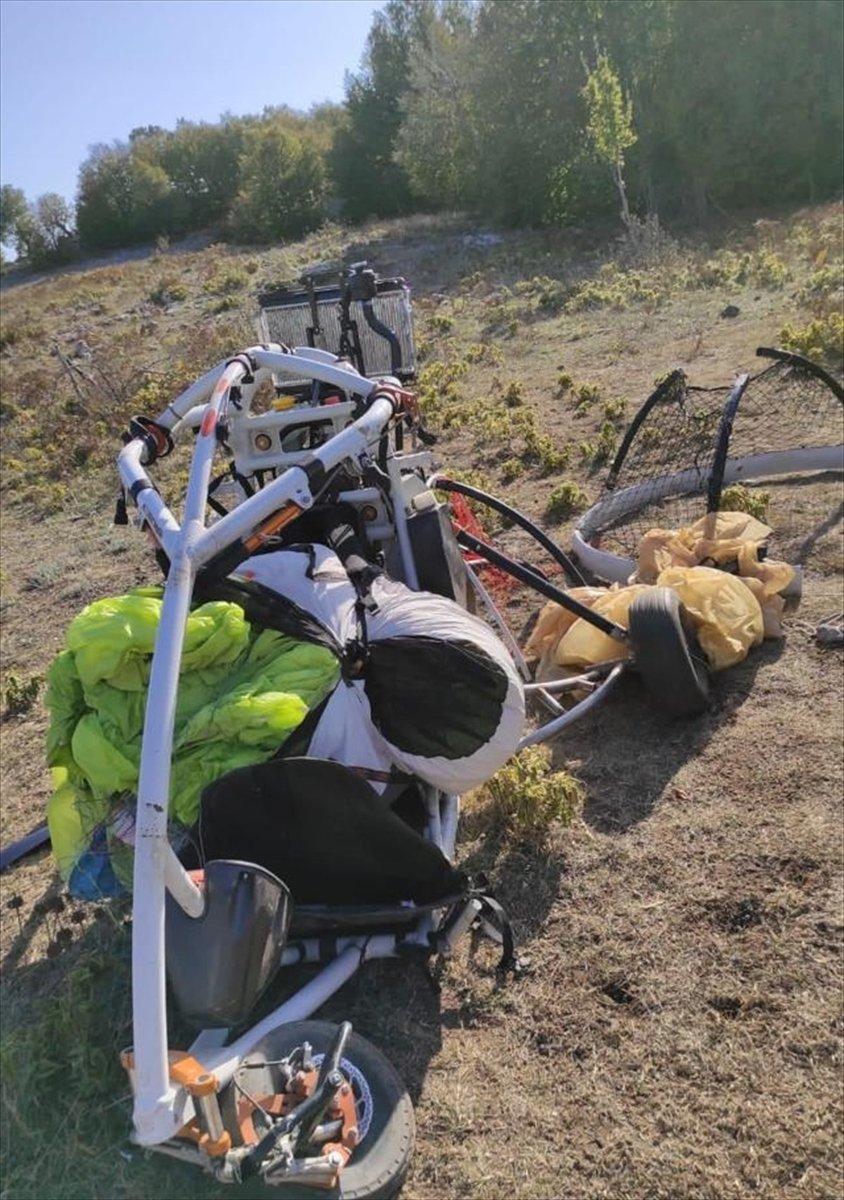 Amanoslar'da terör örgütü PKK'ya ait paramotor ele geçirildi